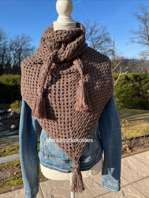 Chèche /Châle au crochet coloris Chocolat 