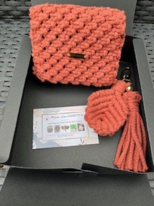 Coffret Porte carte et porte clé (n'hésitez pas à demander le coloris de votre choix)